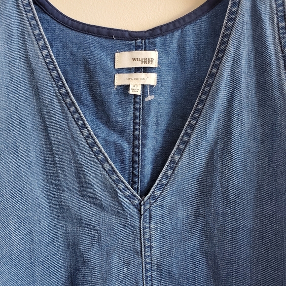 Wilfred Free soft denim top with rough bottom crop XS - Picture 7 of 10